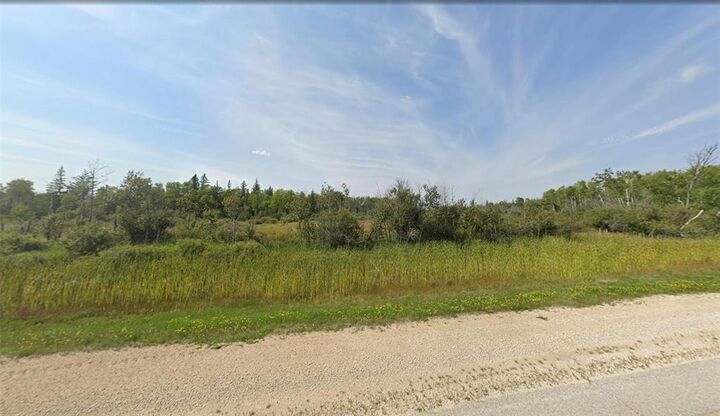 Property Photo:  118064 Pth 8 Highway  MB R0C 1B0 