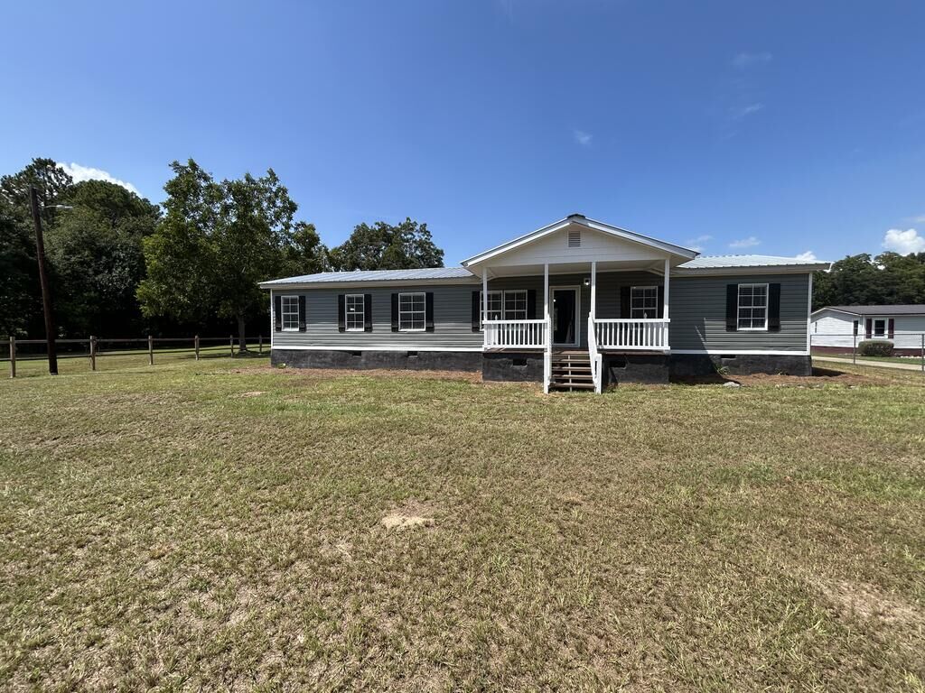 Property Photo:  456 Henry Mitchell Dr NE  GA 39842 