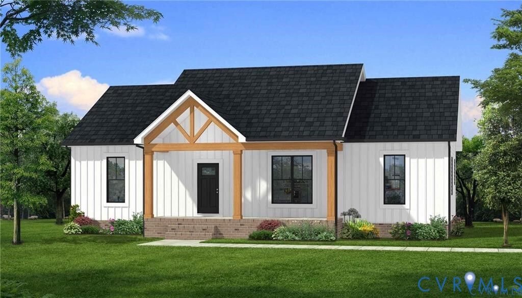 Property Photo:  560 E Main Street  VA 24590 