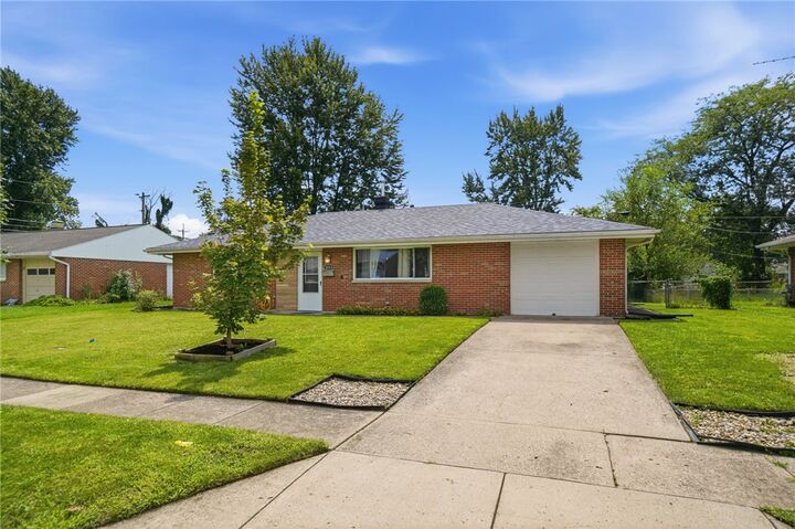 Property Photo:  2313 Candlewood Drive  OH 45419 