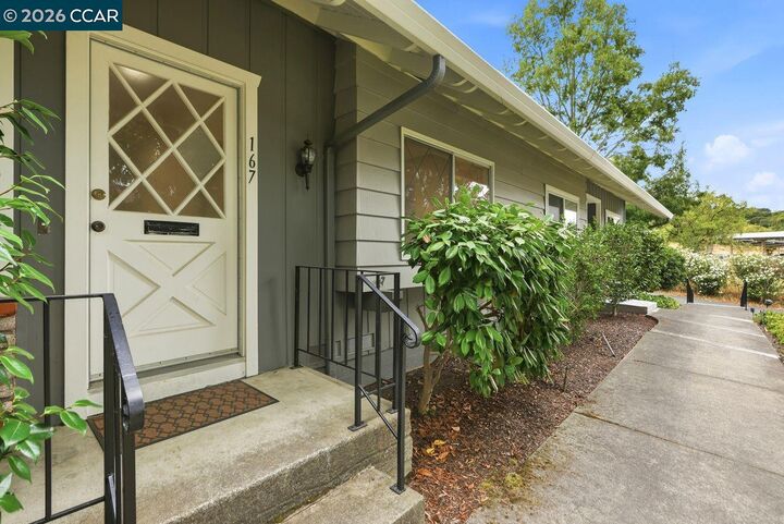 Property Photo:  176 Miramonte Dr  CA 94556 
