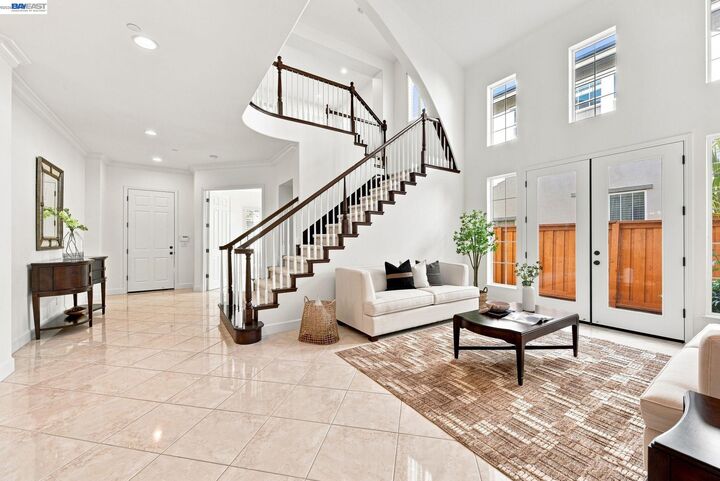 Property Photo: 4568 Martin St CA 94587
