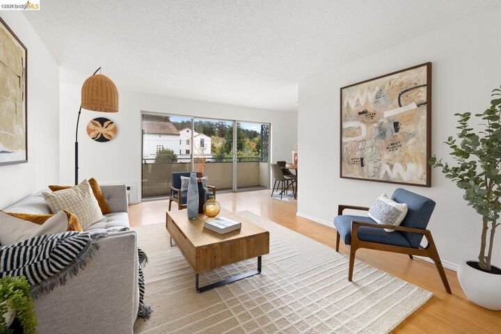 Property Photo:  2614 Warring St 9  CA 94704 