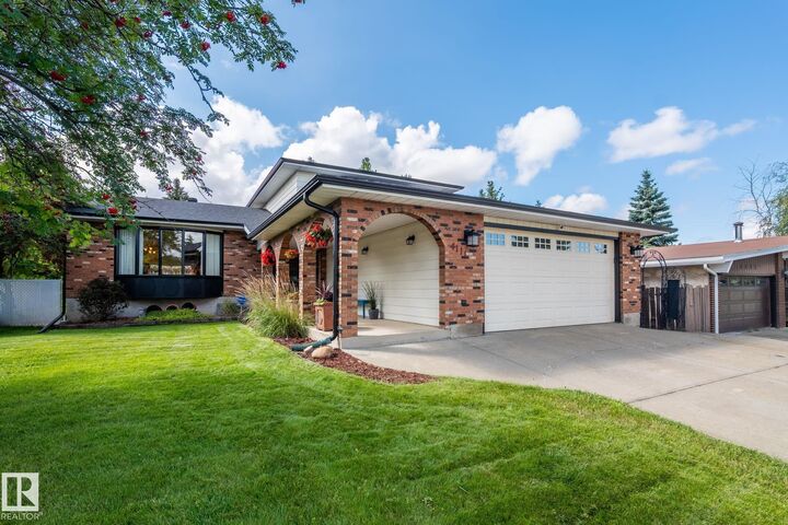 Property Photo: 4111 131 Avenue NW AB T5A 2S6