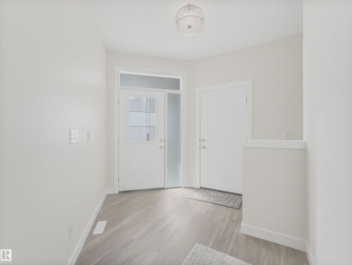 Property Photo: 7800 94 Street 1 AB T8R 2S3