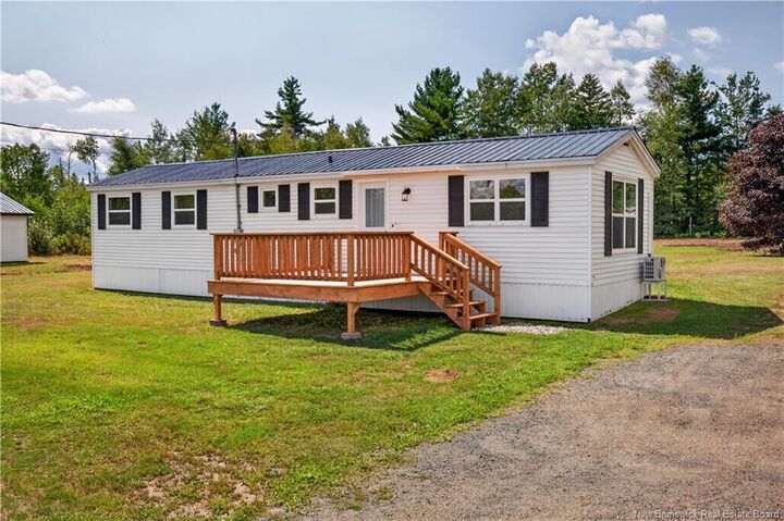 Property Photo: 132 Macdonald Road NB E1N 5J1