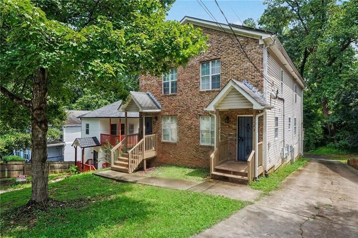 Property Photo:  1123 Jones Avenue NW  GA 30318 
