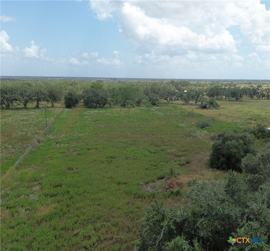 Property Photo:  635 Fm 622  TX 77905 