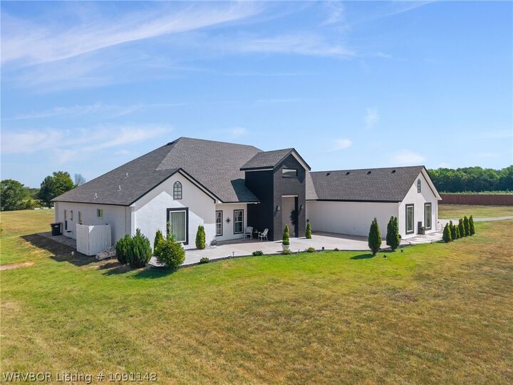 Property Photo:  9114 County Line Road  AR 72933 