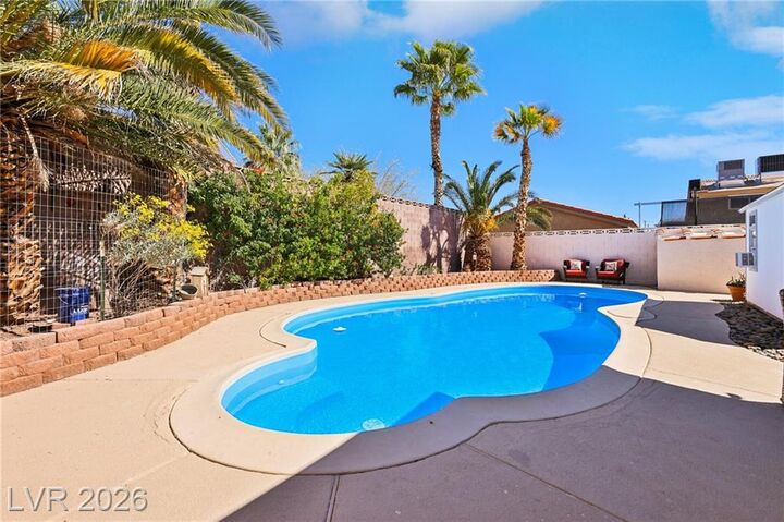 Property Photo: 900 Fairway Drive NV 89005