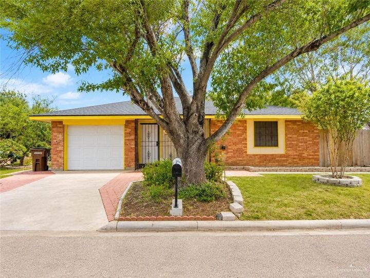 Property Photo: 1902 Ash Circle TX 78539