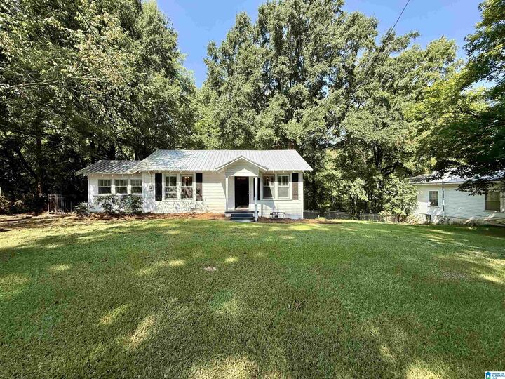 Property Photo: 500 Sorrell Road AL 35151