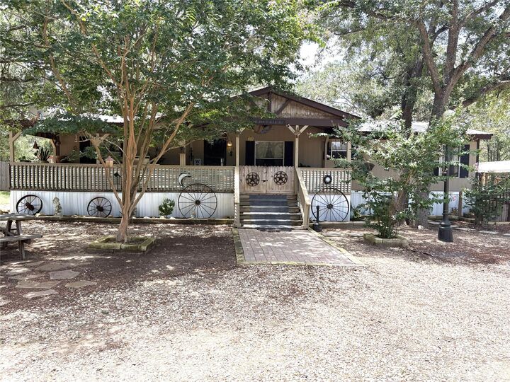 Property Photo: 153 Carissa Lane TX 78662