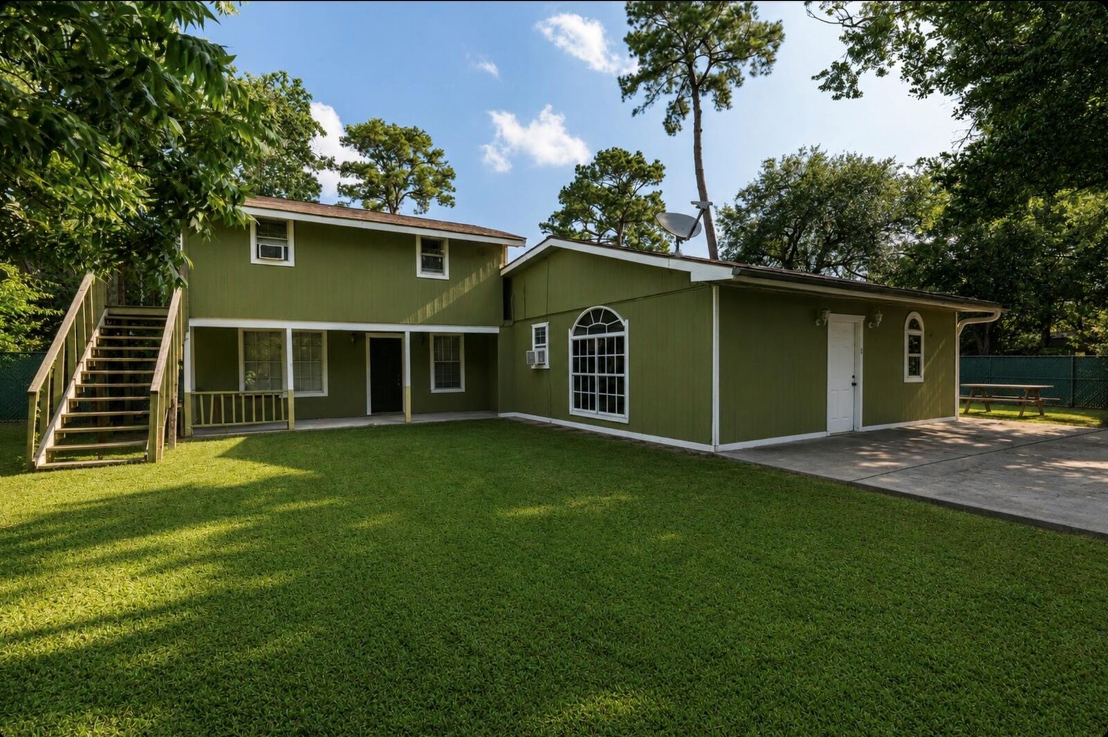 Property Photo: 11130 Forrest Valley Drive TX 77065