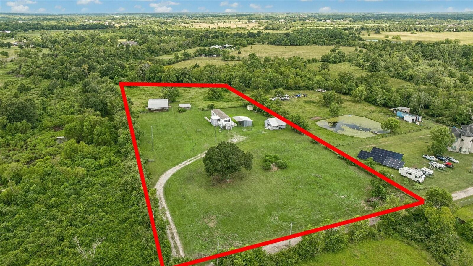 Property Photo: 5806 S Highway 35 TX 77511