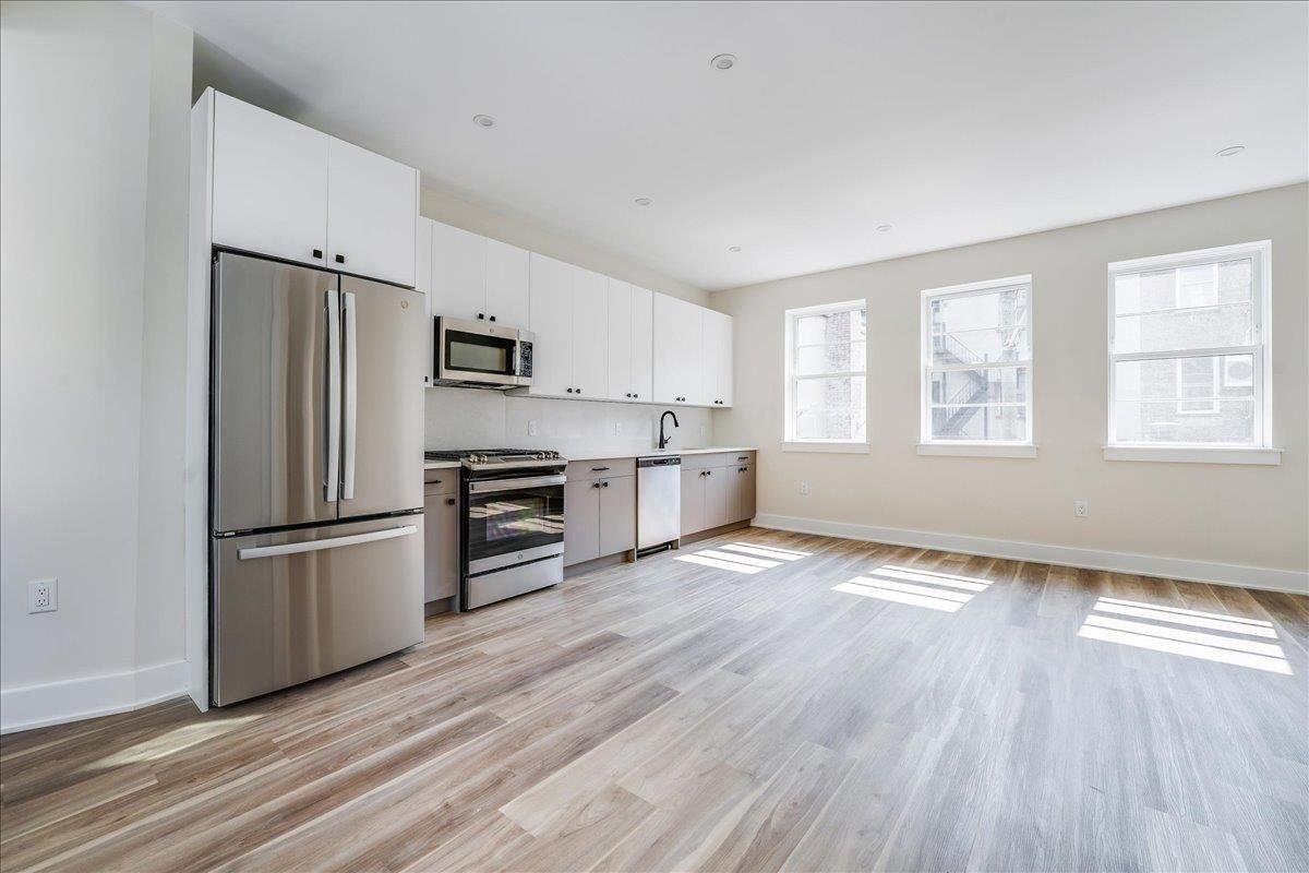 Property Photo:  237 Washington St 205  NJ 07030 