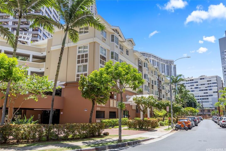 Property Photo:  1810 Kaioo Drive B307  HI 96815 