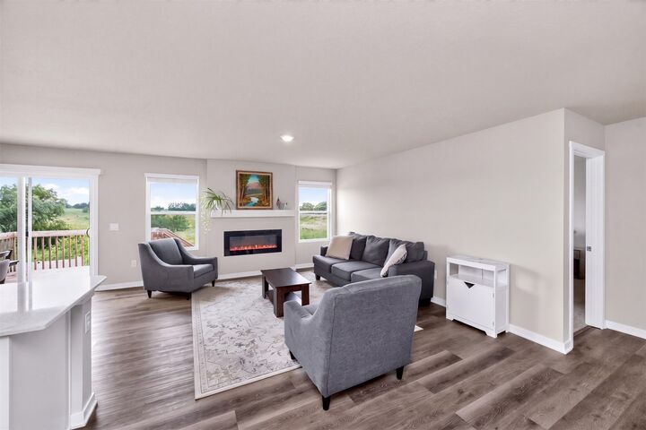 Property Photo: 1636 NE Deerfield Drive IA 50021