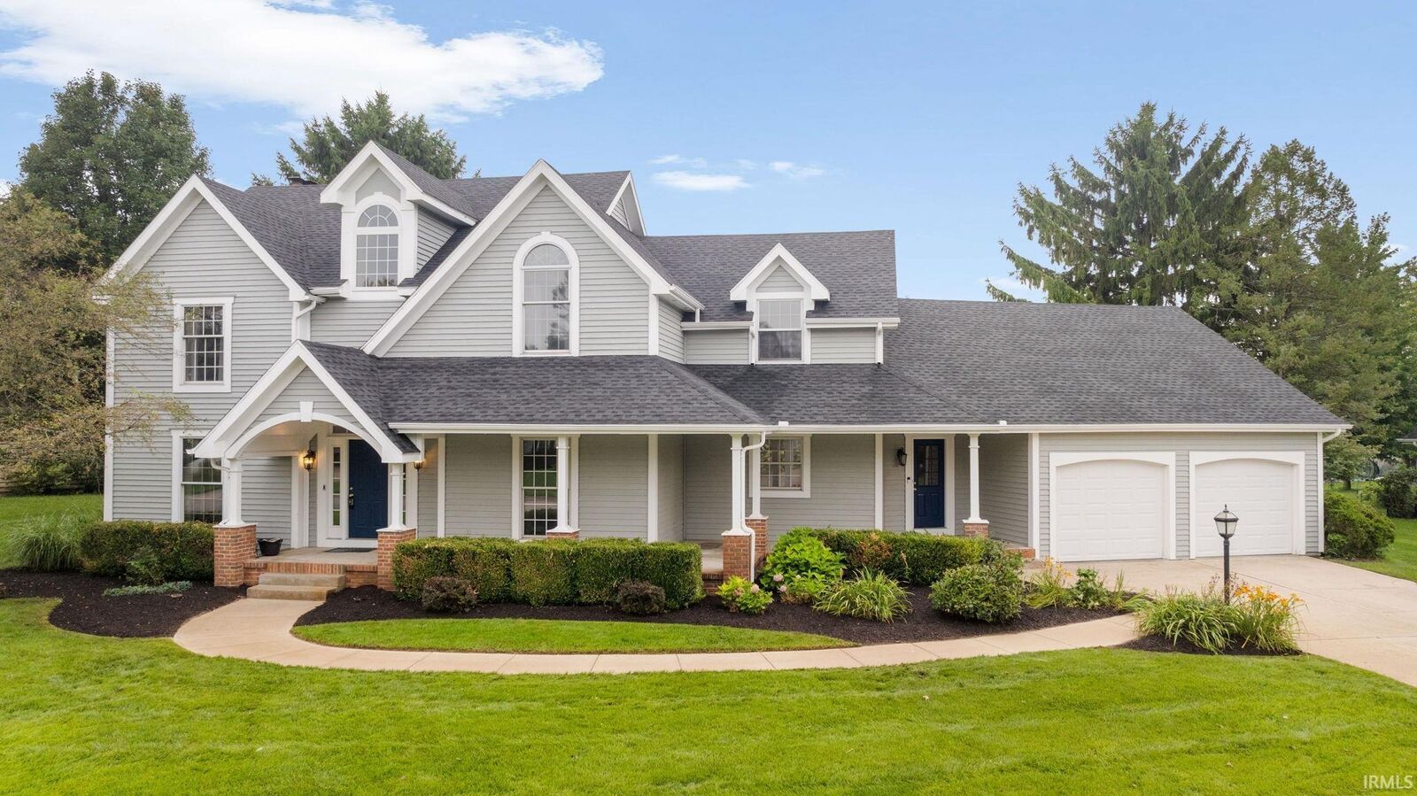 Property Photo:  51945 Lake Knoll Court  IN 46530-8876 