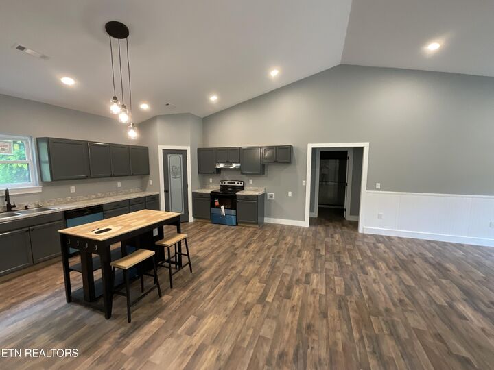 Property Photo: 181 Sunshine Lane TN 37381