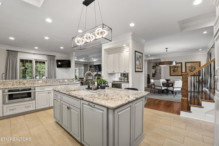 Property Photo: 559 Stratfield Way TN 37919