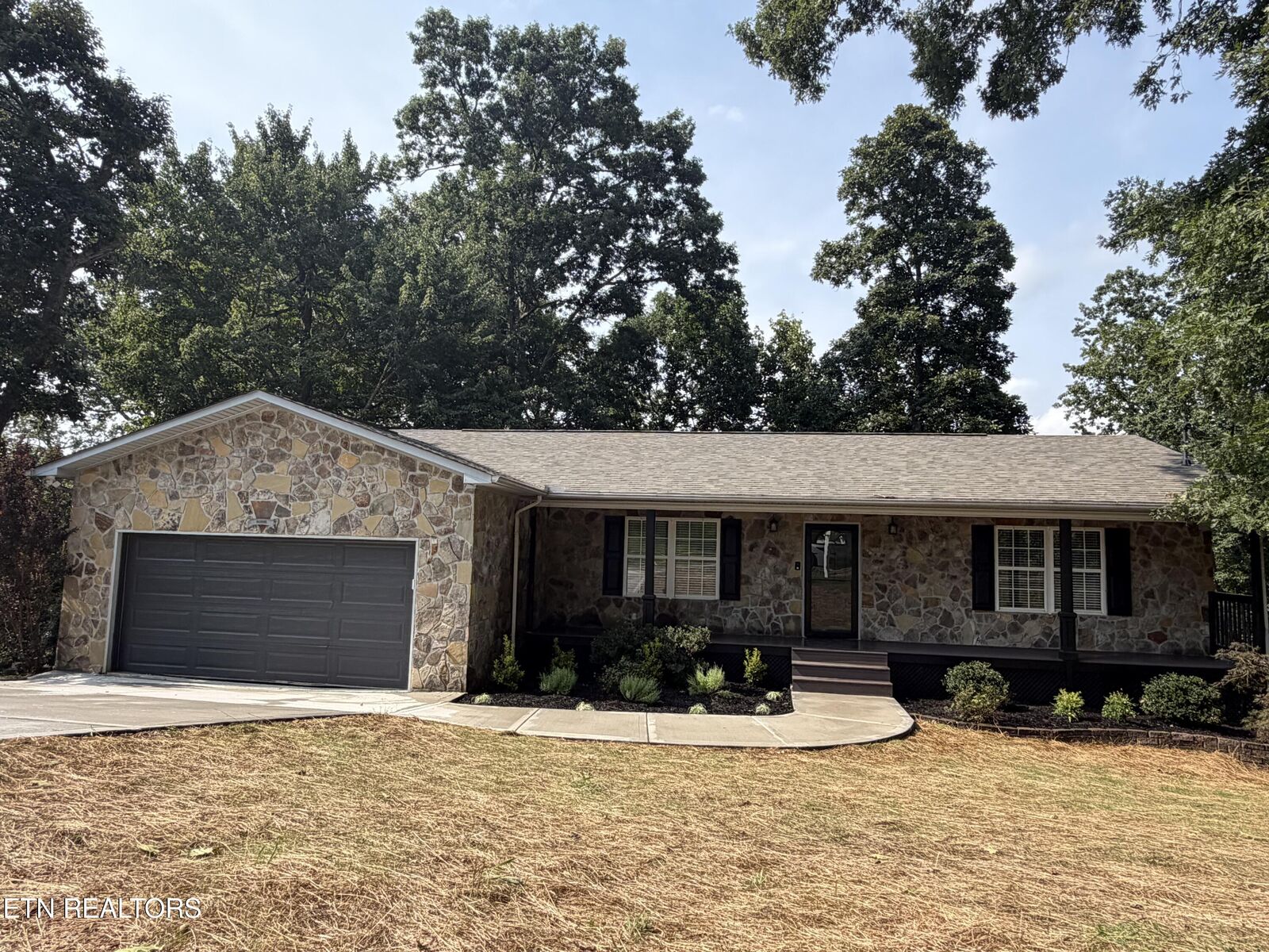 Property Photo: 219 Scenic View Drive TN 37716