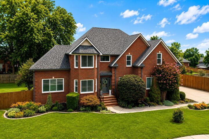 Property Photo:  608 Lacewood Court  KY 40403 