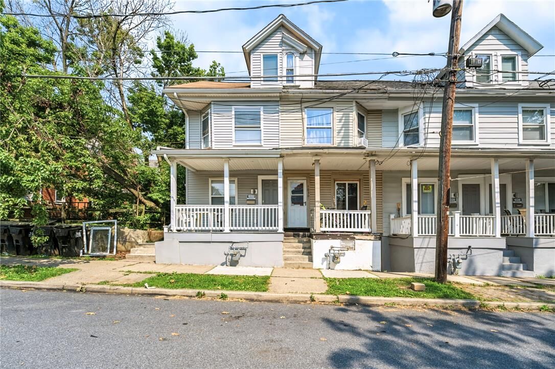 Property Photo:  1030 Monocacy Street  PA 18018 