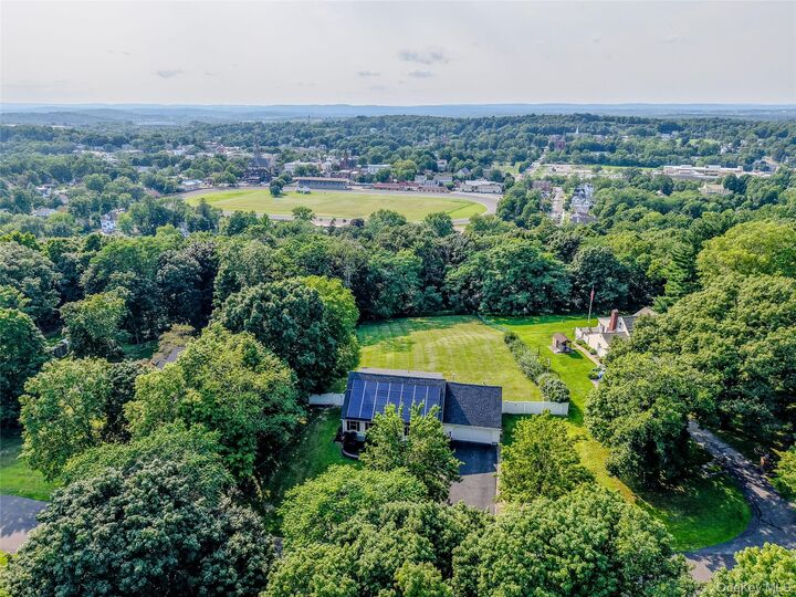 Property Photo:  11 Hopkins Terrace  NY 10924 