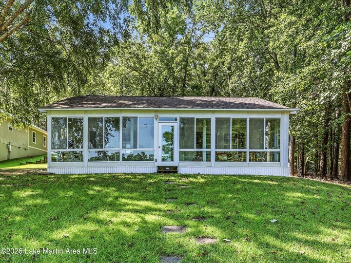 Property Photo: 84 Tulip Wood Dr AL 36853