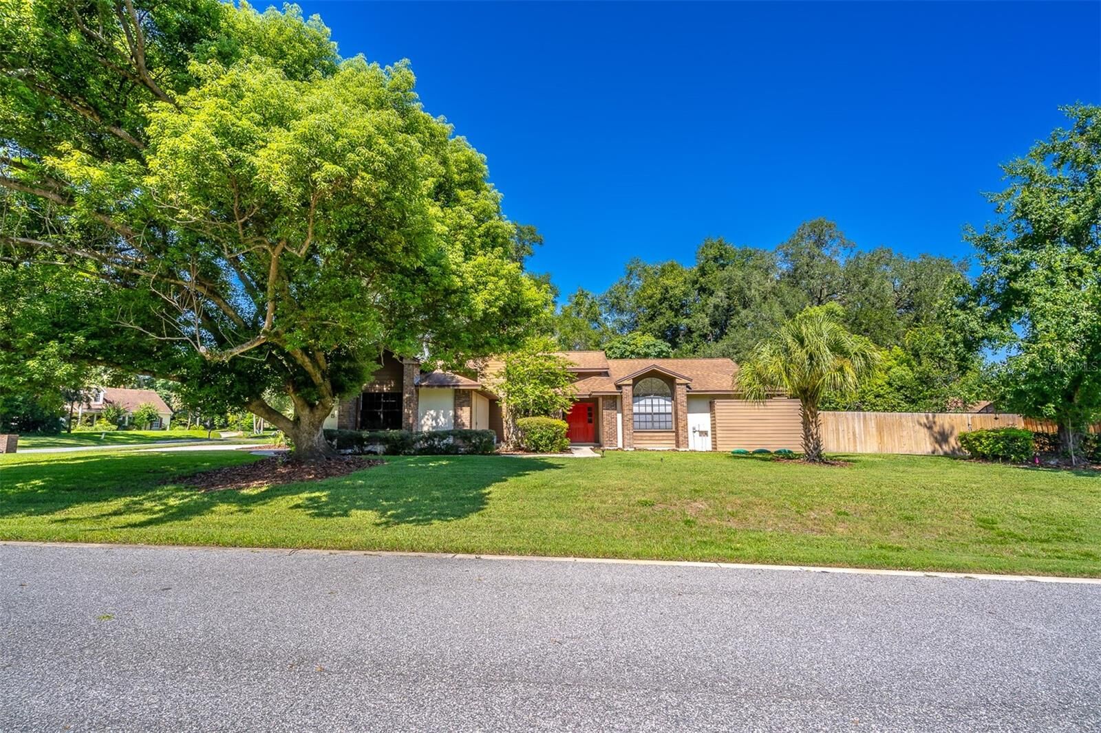 Property Photo:  935 Pine Shadow Drive  FL 32712 