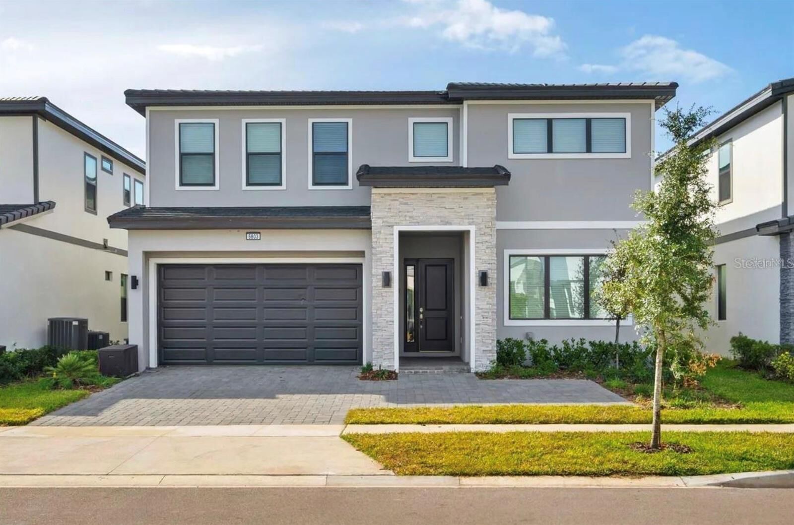 Property Photo:  5803 High Seas Drive  FL 32821 