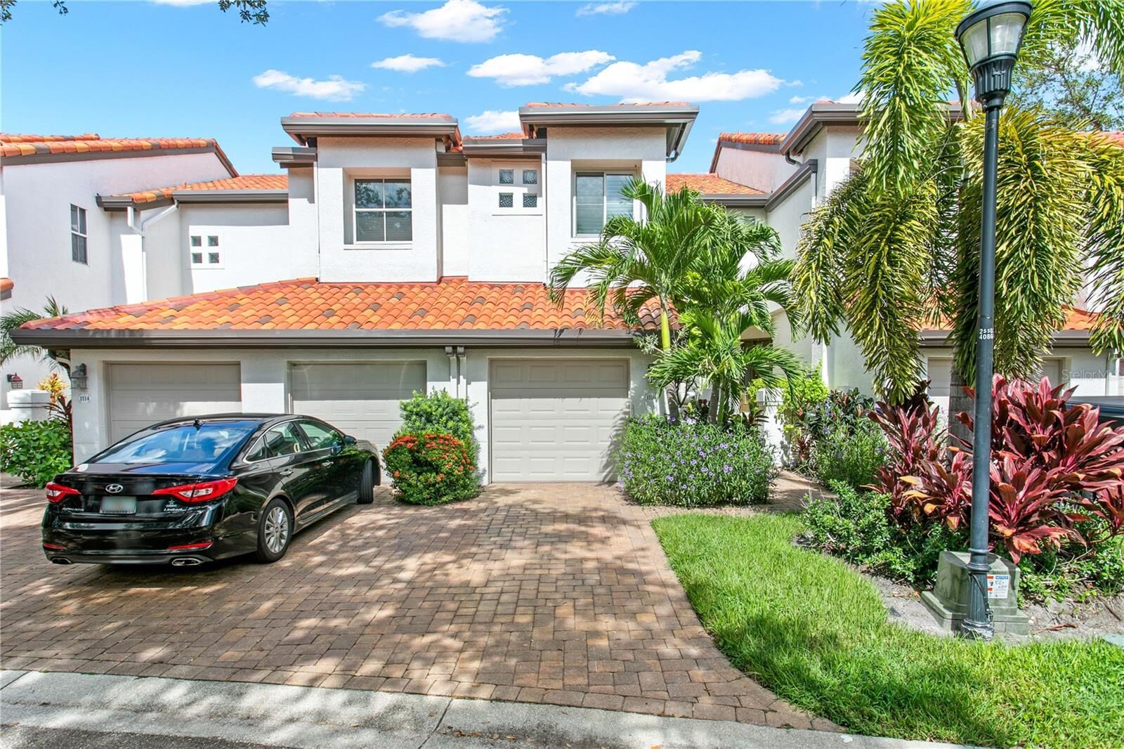 Property Photo: 1116 Shipwatch Circle FL 33602