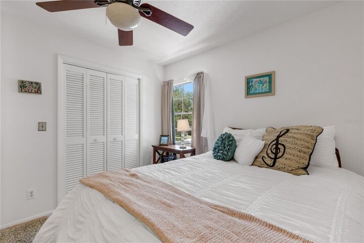 Property Photo: 1603 Pecan Street FL 34275
