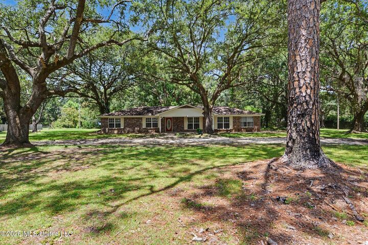 Property Photo:  9121 Prairiebrook Road  MS 39562 