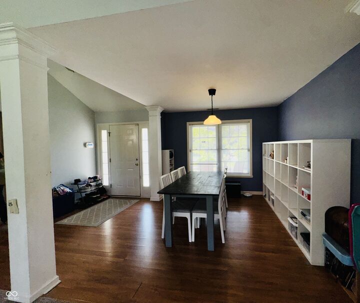 Property Photo: 1071 Bennington Court IN 46143