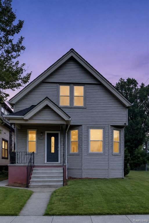 Property Photo: 5012 Fischer Street MI 48213 2923