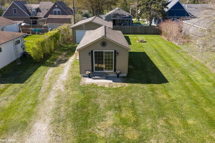 Property Photo: 7340 Willow Court MI 48450