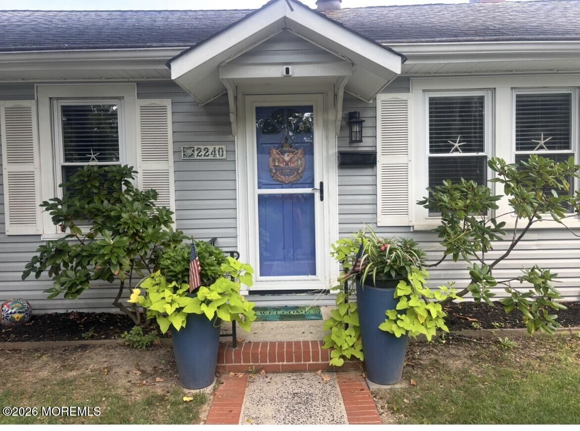 Property Photo:  2240 Philadelphia Avenue  NJ 08736 
