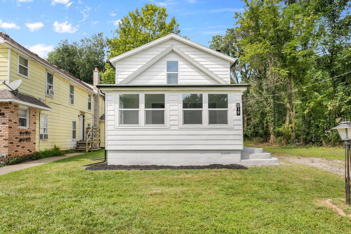 Property Photo: 519 Superior Street MI 49120