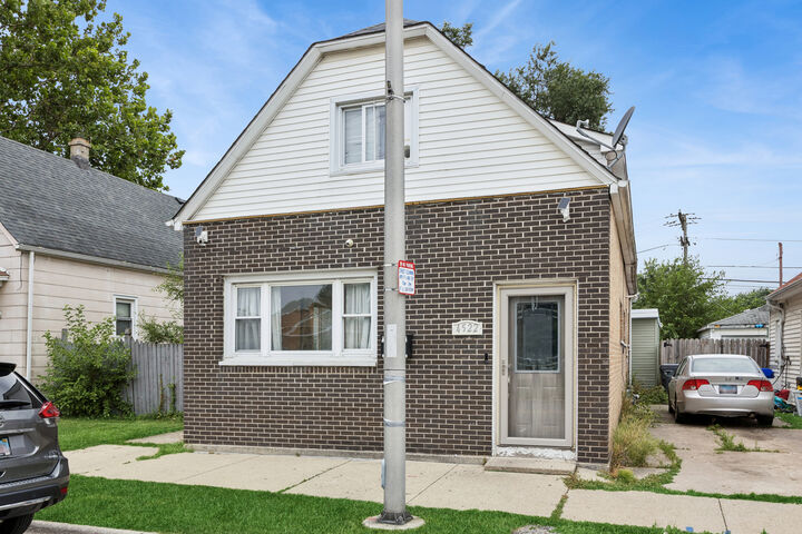 Property Photo:  4522 Lawndale Avenue  IL 60534 