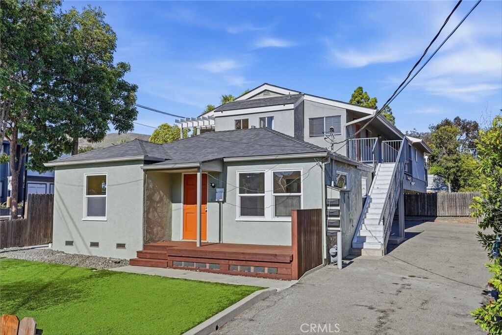 Property Photo:  124 128 Stenner  CA 93405 