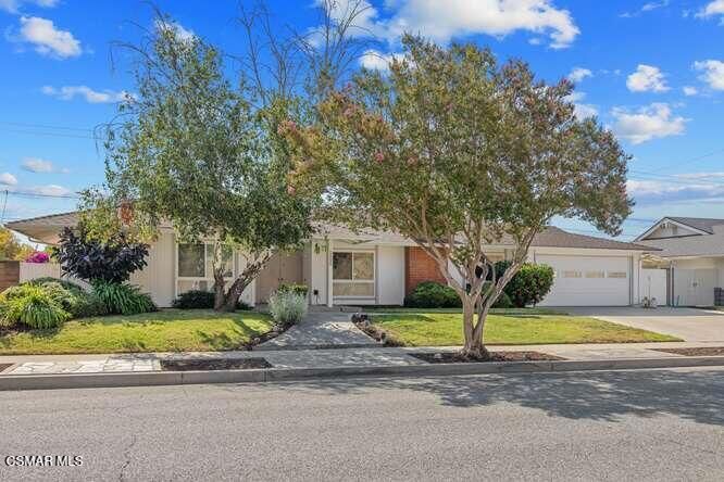 Property Photo:  1558 Dover Avenue  CA 91360 