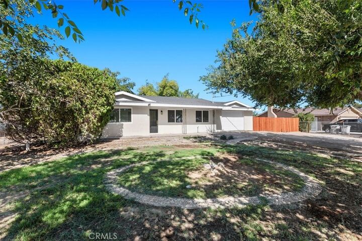 Property Photo: 9812 Redwood CA 92345