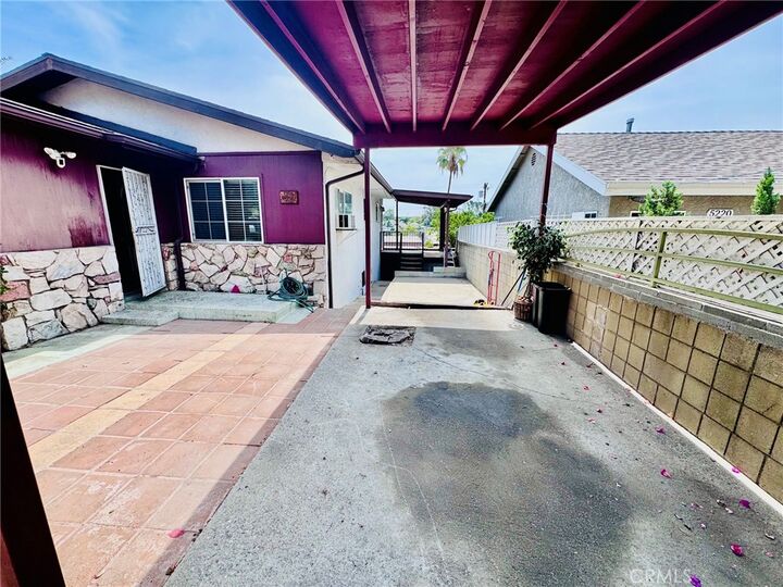 Property Photo: 5226 Ithaca CA 90032