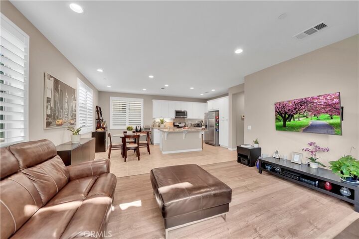 Property Photo:  14341 Hibiscus Court  CA 92683 
