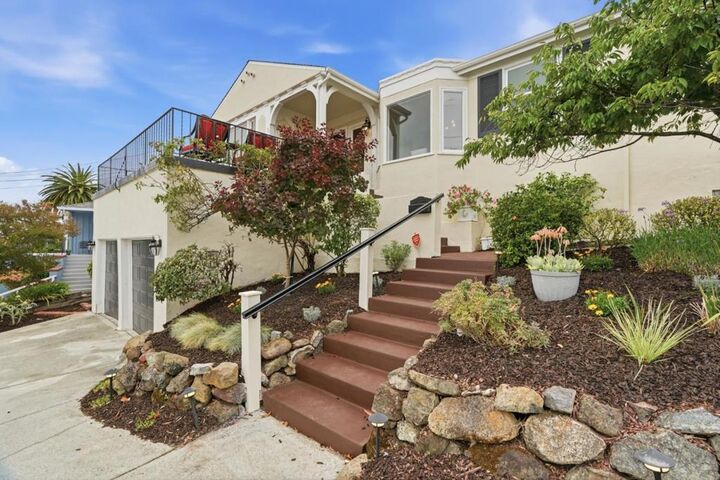 Property Photo:  4024 Bayview Avenue  CA 94403 