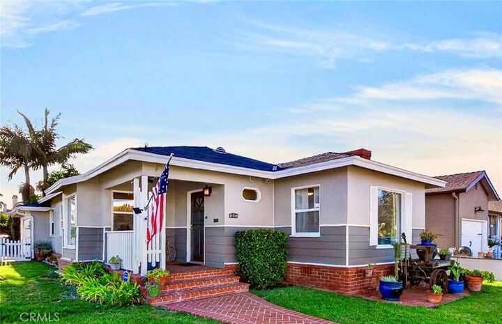 Property Photo:  1645 Date  CA 90503 