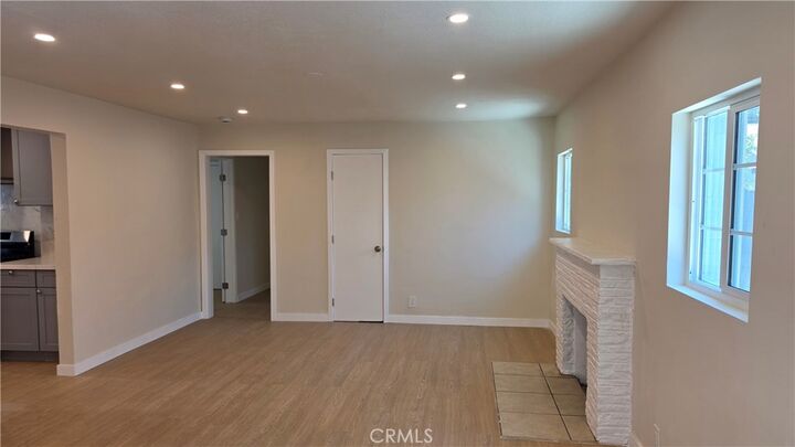 Property Photo: 1601 E 43rd CA 90011