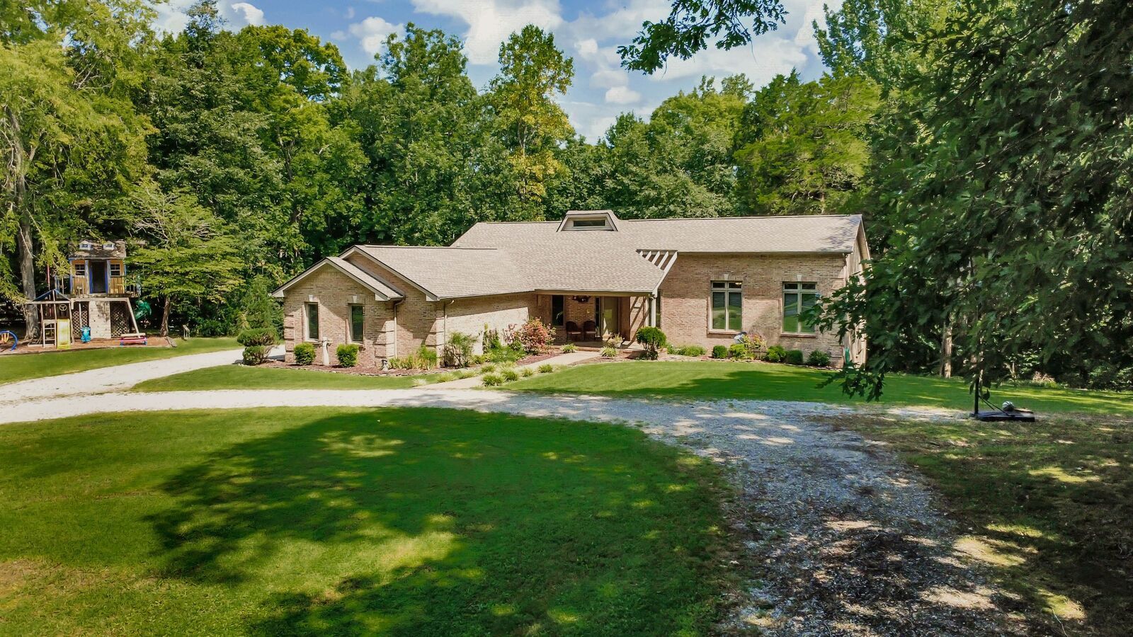 Property Photo:  3101 Flint Ridge Rd  TN 37142 